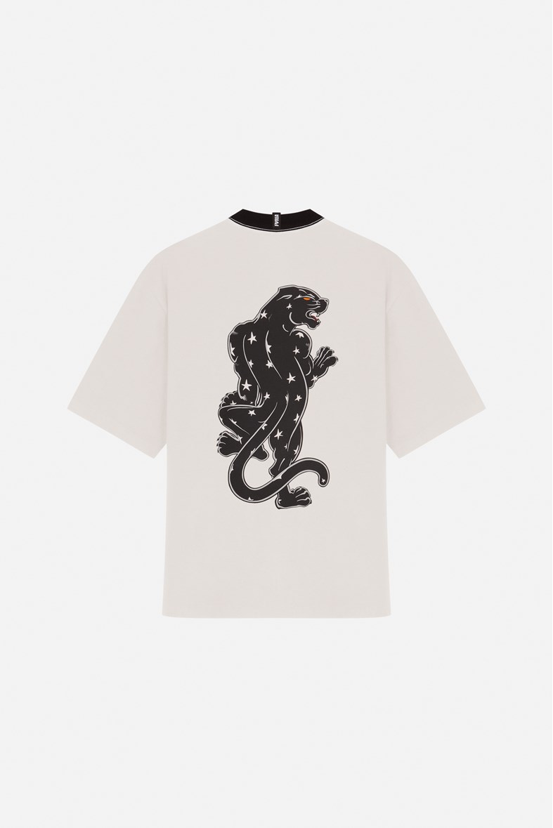 Camiseta Oversized Furia Magic Panthera Off White E Preta